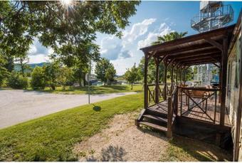 Apartamentos Mobile Homes With Thermal Riviera Tickets In Terme ?ate?