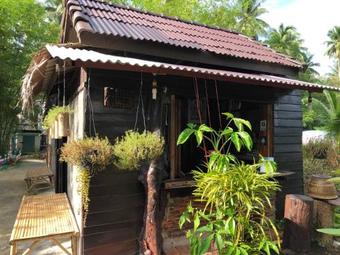 Baan Loylom Farmstay