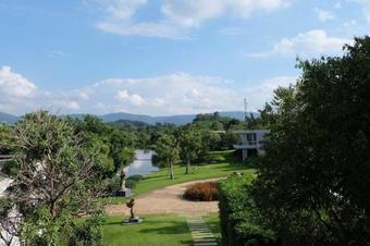 Art Space Pool Villa