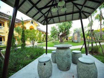 Hotel Park & Pool Resort