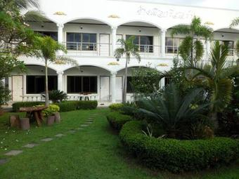 Hotel White Elephant Resort