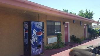 Deluxe Motel, Los Angeles Area