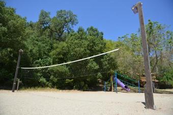 Morgan Hill Camping Resort Cabin 2