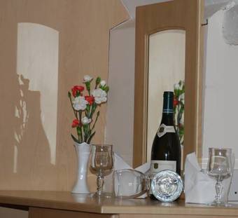 Bella Vista Hotel & Self Catering Suites