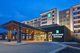 Hotel Embassy Suites By Hilton Plainfield Indianapolis Airport