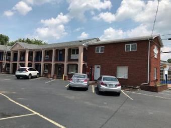 Hotel Towne Inn