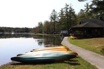 Alpine Lake Lakefront Cabin 6