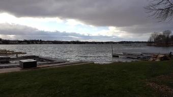 Hotel Snug Harbor Inn