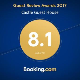 Hostal Castle Guest House