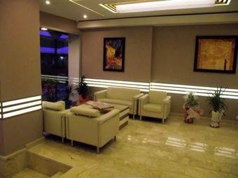 Hotel Almina Park