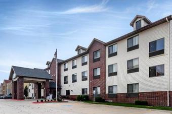 Hotel Quality Inn & Suites Emporia