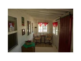 Cozy 2 Br On 4 Acres With Orchard