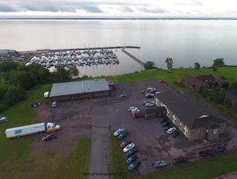 Hotel The Washburn Inn