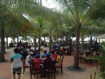 Hotel Gold Rooster Resort