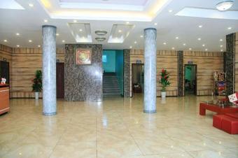 Hotel Kh�ch S?n Ho�ng L�