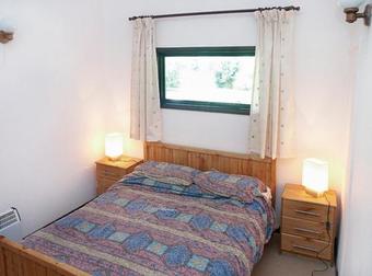 The Log Cabin, Honiton