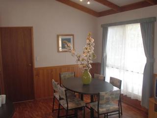 Metung Holiday Villas