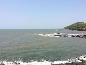 Sun-kissed Holidays White Marina