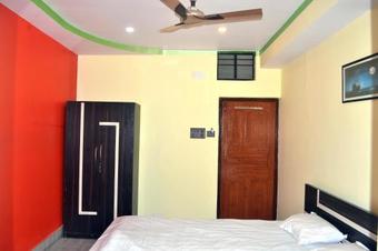 Hotel New Mukherjee Lodge