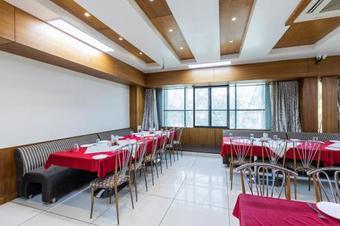 Hotel Oyo 41898 Balaji Palace