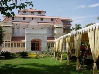 Jambughoda Palace - A Home For Nature Lovers