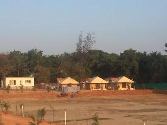 Hotel 5 Mile Beach Resort