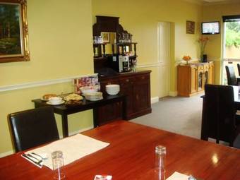 Grand Central Accommodation B&B Cobden