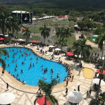 Paraiso Hotel Estudios