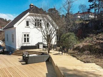 Holiday Home H�v�g