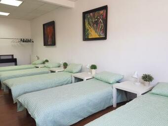 Albergue Noclegi Baza 8