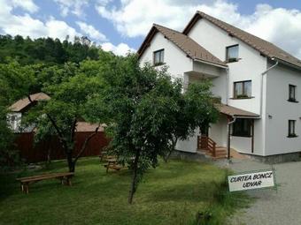 Hostal Boncz Udvar