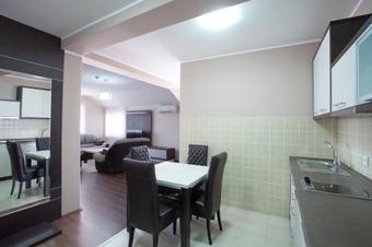 Hostal Guesthouse Vitez