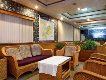 Hotel Sakol Grand Palace