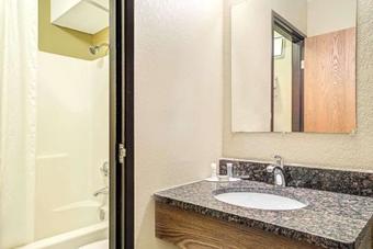 Hotel Super 8 By Wyndham Glencoe