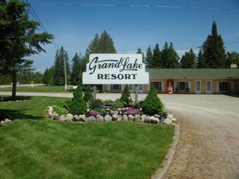 Hotel Grand Lake Resort