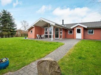 Holiday Home Kirseb�rv�nget III