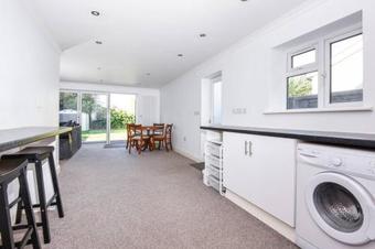 Sheilin House Room #4