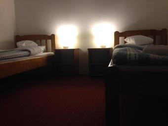 Valpova?ki Dvori B&B