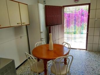 Casa Florida Con Piscina Compartida