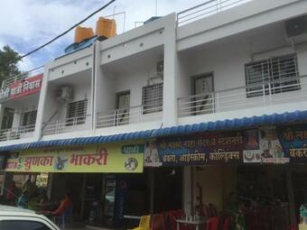 Hotel Joshi Yatri Niwas
