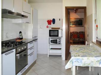 Locazione Turistica Casa Gardenia (nat361)