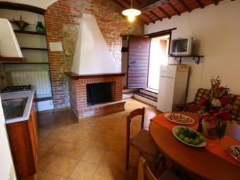 Luxurious Framhouse In Castiglione Del Lago With Swimming Pool