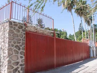 Capial O Hotel Teques Palace Cerca De La Cl�nica M�dica De Xoxocotla