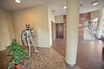 Grot Hotel
