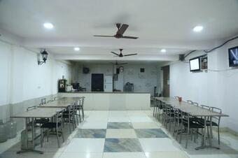 Hotel Jindal's Maharaja Agrasen Residency