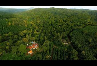 Teak Grove Country House