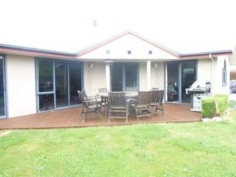 Bed & Breakfast Pukeko Retreat