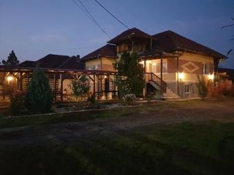 Hostal Pensiunea Magnolia Din Tismana
