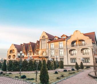 Hotel Berejki-hall