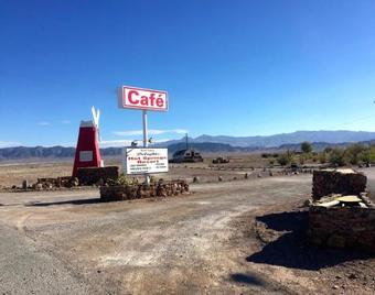 Lodge Delight's Hot Springs Resort